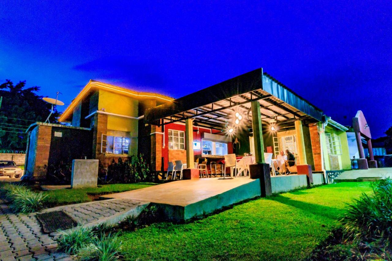 Frontiers Hotel Entebbe Exterior photo